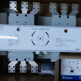 ATS Loại MCCB BS1600HS 3P 100kA (1400, 1600A)